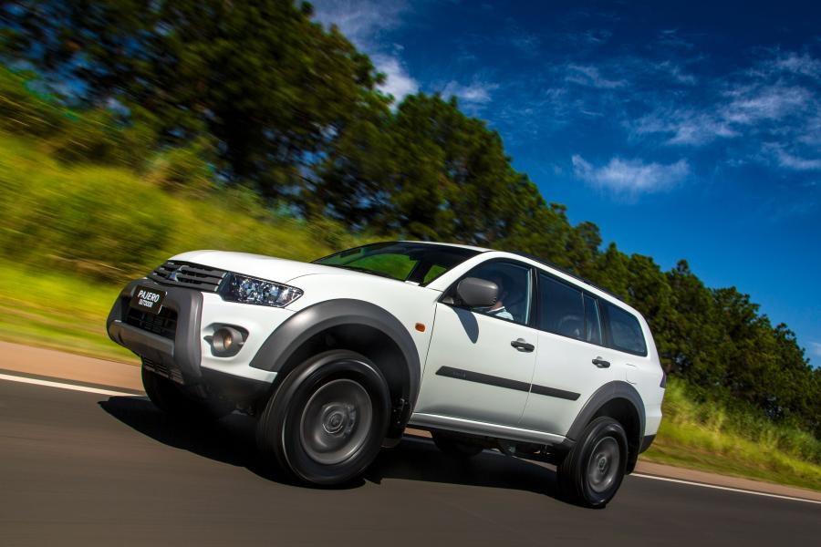  Mitsubishi Pajero Dakar OutDoor 2016 года  (фото 7 из 30)